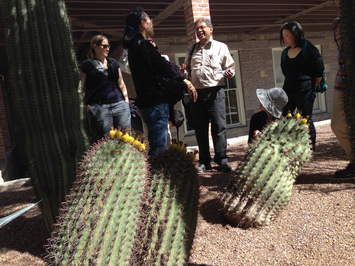 anmolprems's tweet photo. Thanks a lot for organizing XIV_ICSPR2016 meeting and for the tour of UofA. #plantrepro2016 @rpalaniveluaz https://t.co/vEFRVJuX6i