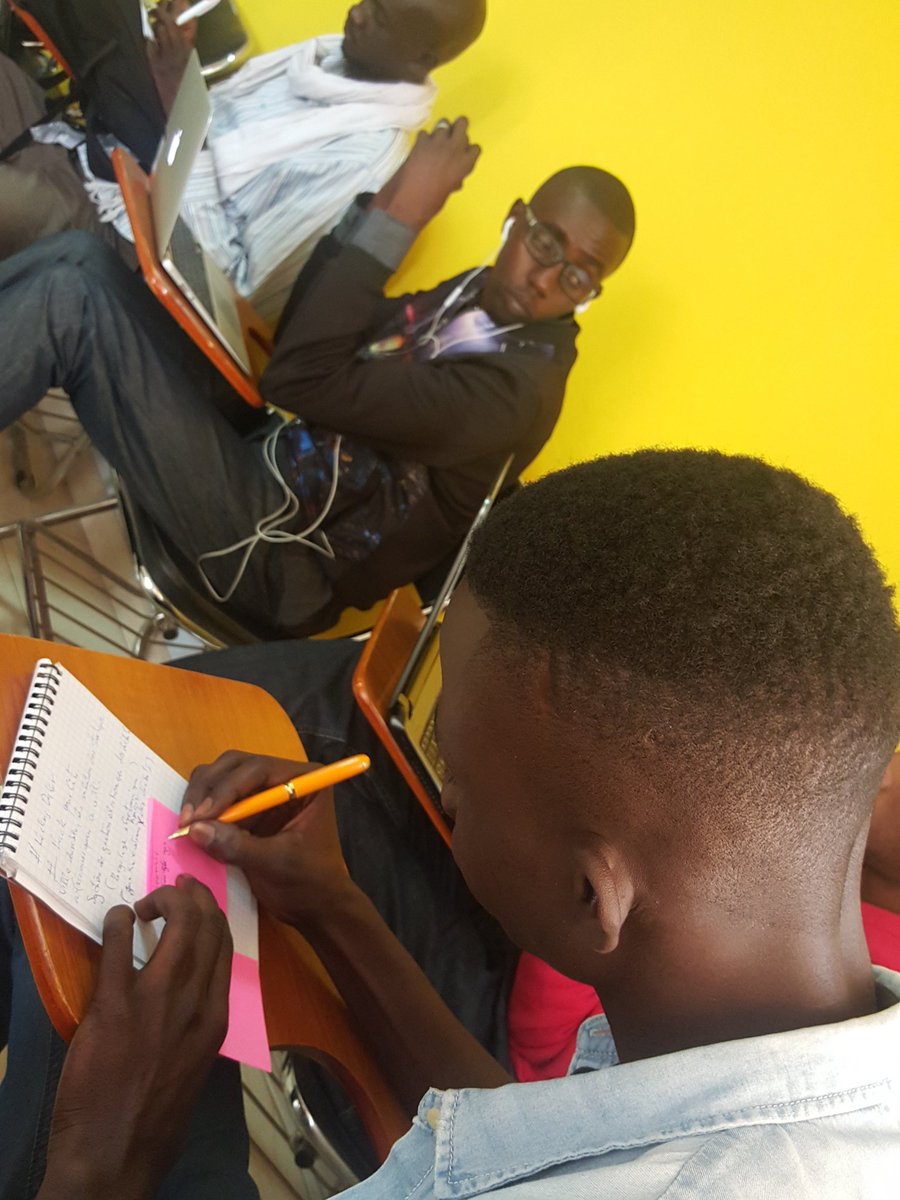 JklDakar's tweet photo. Comment imaginez vous Dakar en 2030 avec la solition #Arclean ? #HackYourCity #HackingDakar #HackingParis https://t.co/ajEd5EbdQ6