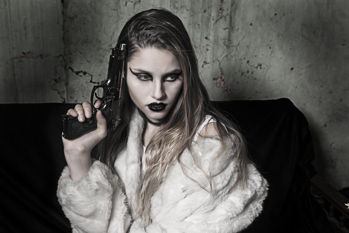 Mirko_QN's tweet photo. #photoshoot https://t.co/VLUBZNOs6i