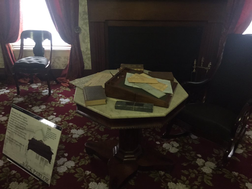 bkuensterfjhspe's tweet image. Kenmore in the 1860s #SPRINGFIELDTRIP 2016!#ridgepride