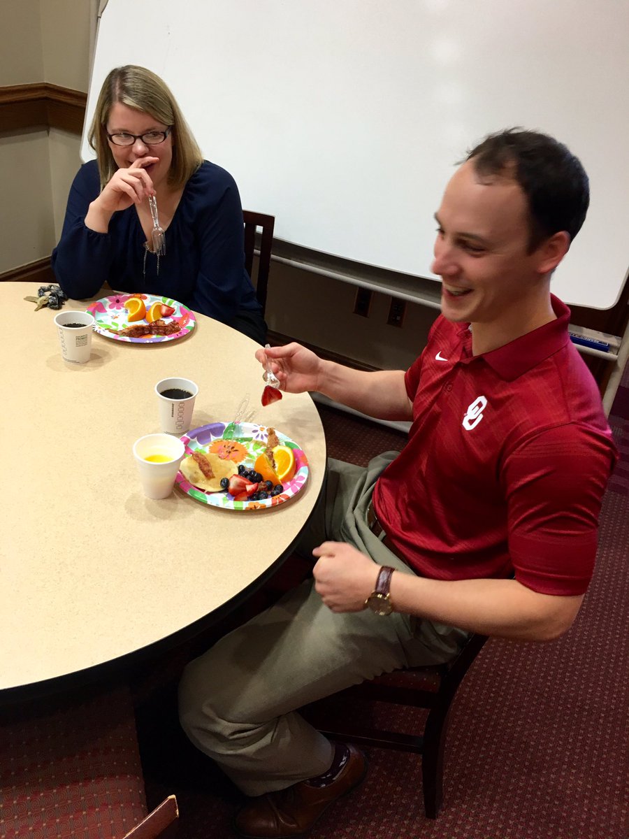 DSP_BetaEpsilon's tweet image. We had a great time celebrating our wonderful faculty and staff yesterday at the semi-annual Appreciation Breakfast!