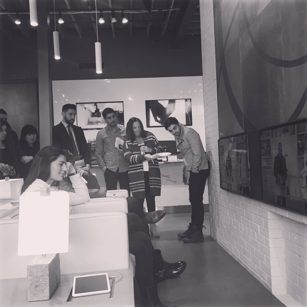 StoneTileInt's tweet image. The #stonetile team watching #marilyndenisshow showcasing our #tiles with #ramsinkhachi. #livetv #renovation