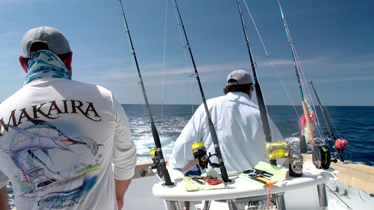 thefinchasers's tweet photo. @FinchaserNYC waiting for that Pacific Blue. Will Capt. Frank get his grand slam? Find out Saturday on @DestAmerica. https://t.co/kcIqIGzNfw