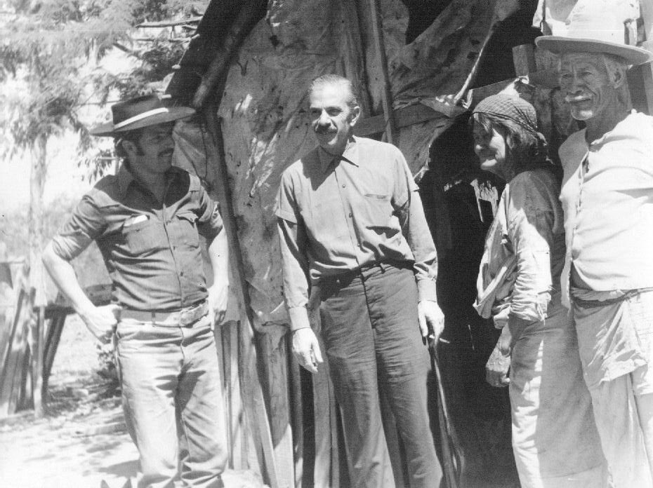 Miguel Ragone nos enseñó que vale la pena luchar y dejar la vida por una sociedad más justa. #RagoneHonorisCausa