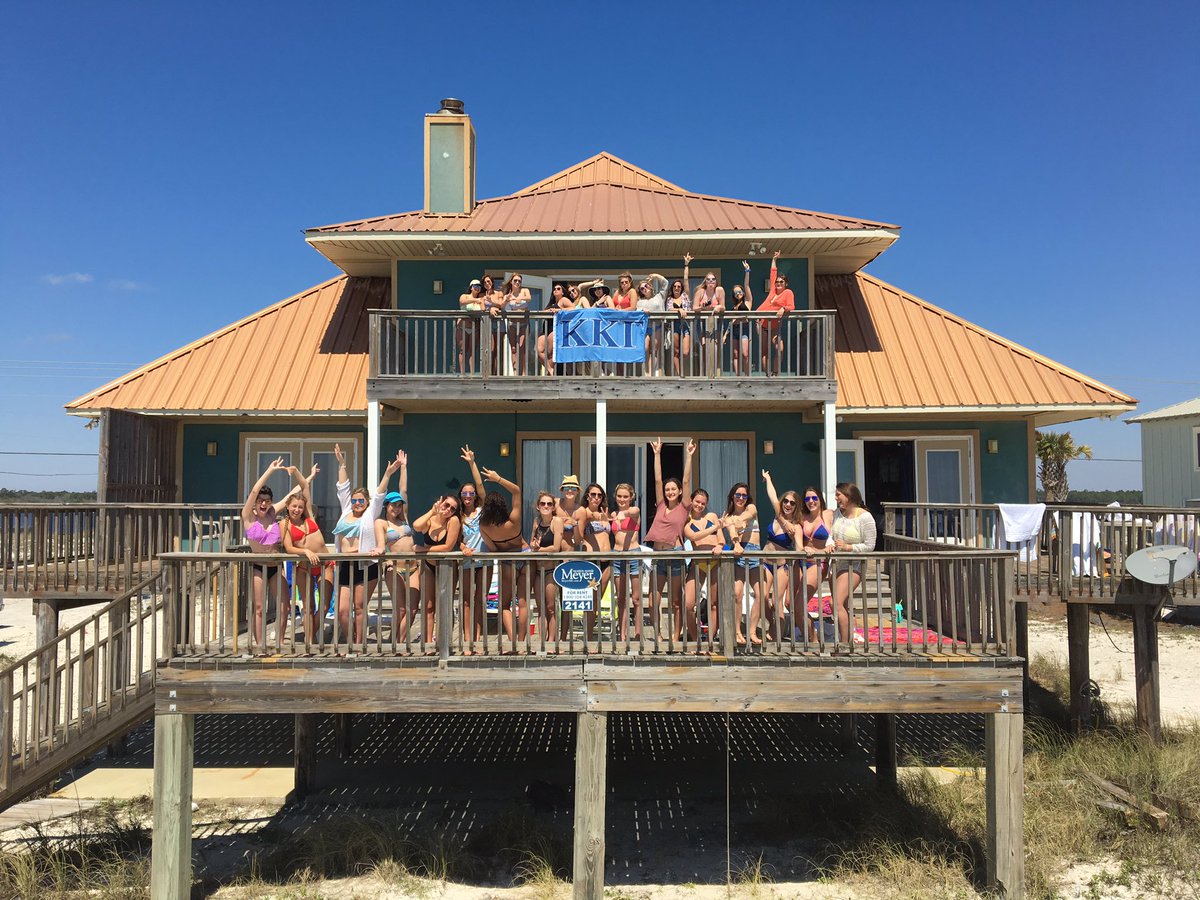 Red hot momma we made it! 🌶☀️🐠 <a href="/LSUKKG/">LSU KKG</a>