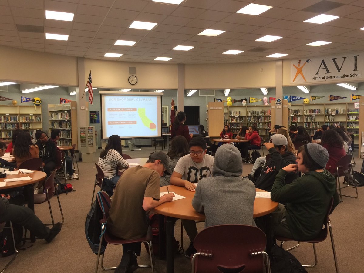LSHSCounselors's tweet photo. Thank you to @eaopucr for presenting to our freshmen on college information and A-G requirements #ReachHigher https://t.co/GQCpkOcdWM