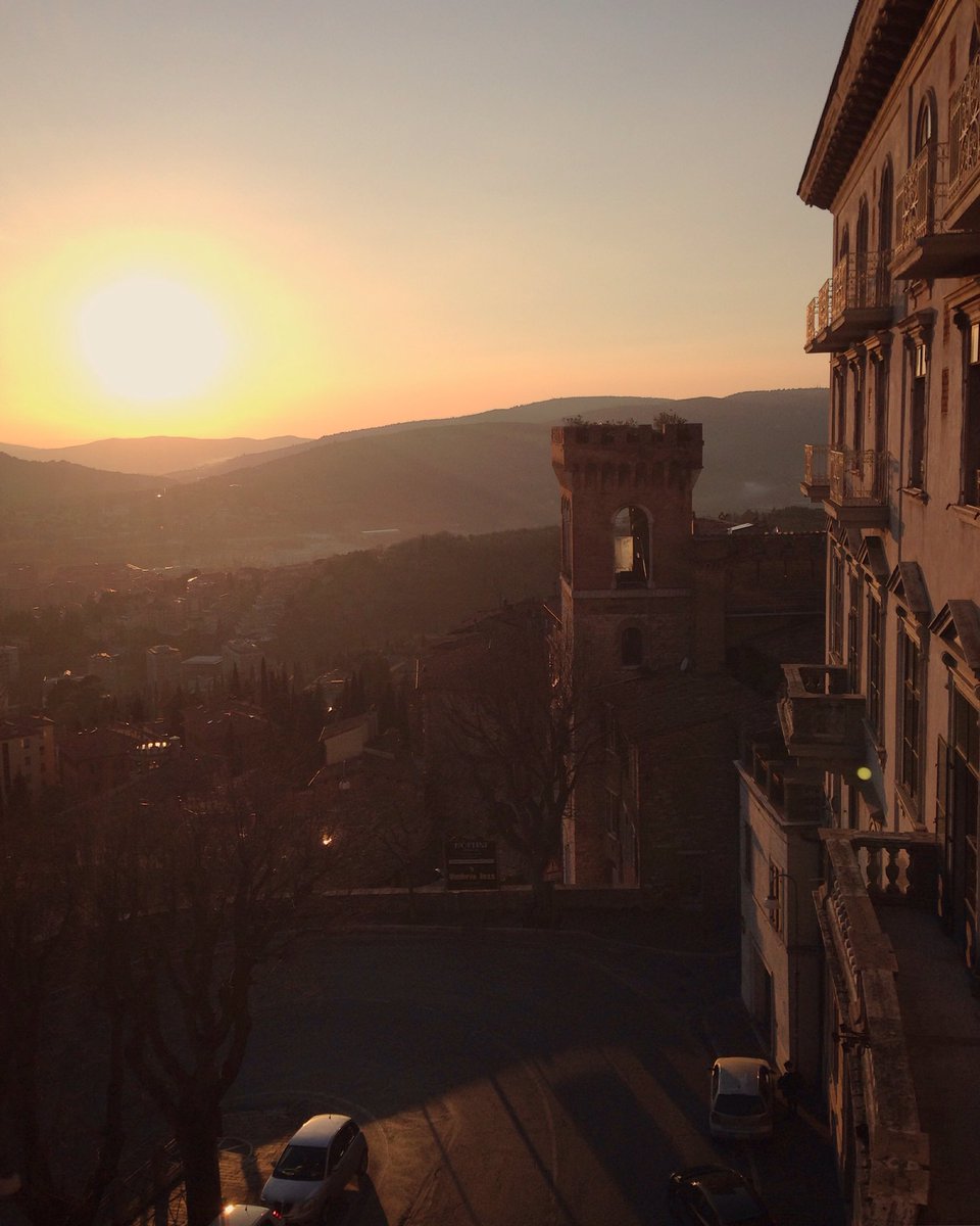katemmars's tweet photo. Can't believe I was in #Perugia this time last week - feels so long ago already! #Italy #travel https://t.co/nvwLG0aYK6
