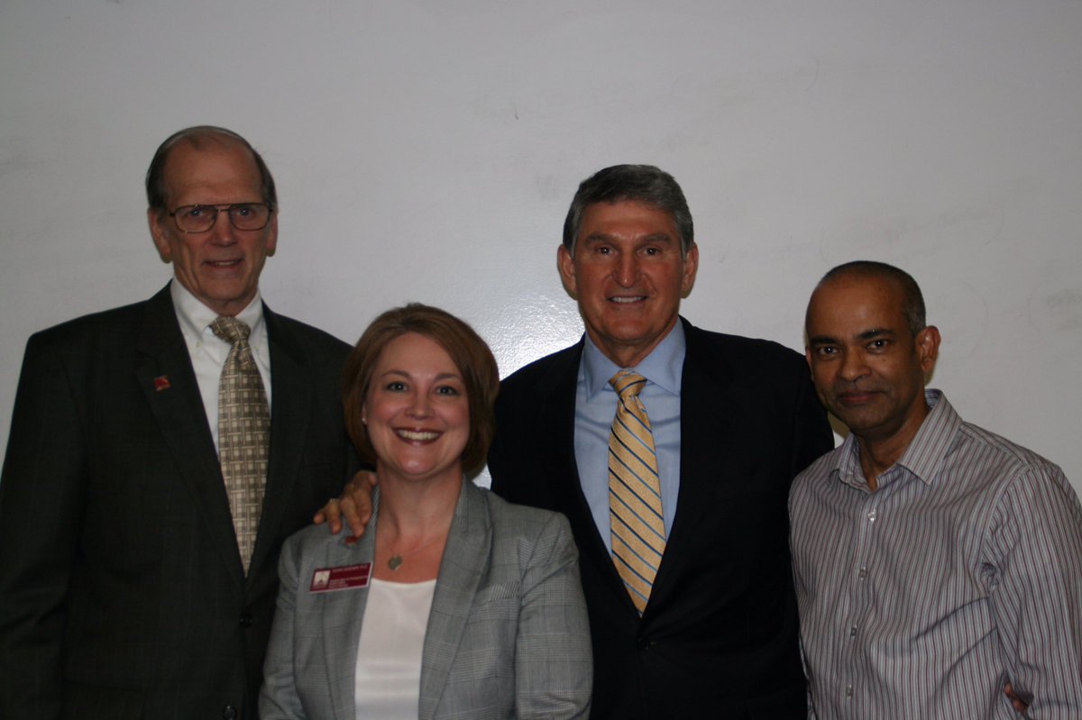 UCSOP's tweet photo. Thanks @Sen_JoeManchin for speaking to our @UCSOP, @UCPAPROGRAM and @UCWV health science students re: opioid abuse. https://t.co/Q1f27ZSLh1