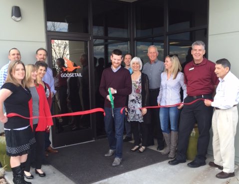 goosetailspaces's tweet photo. Cutting the ceremonial ribbon w/ @petefredrix and @LouisvilleChmbr. Thanks to everyone who attended our open house! https://t.co/oaOafNmiaj