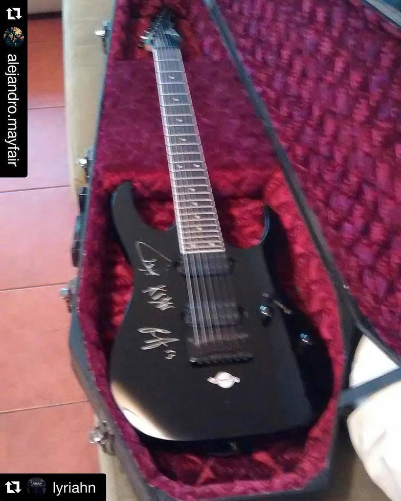 Lexi_B_Tyler's tweet photo. @radio_metal_mx : https://t.co/74csh9ivMu | #Repost @lyriahn with @alejandro.mayfair ・・・
On my way to play out of … https://t.co/uqfzu4E07G