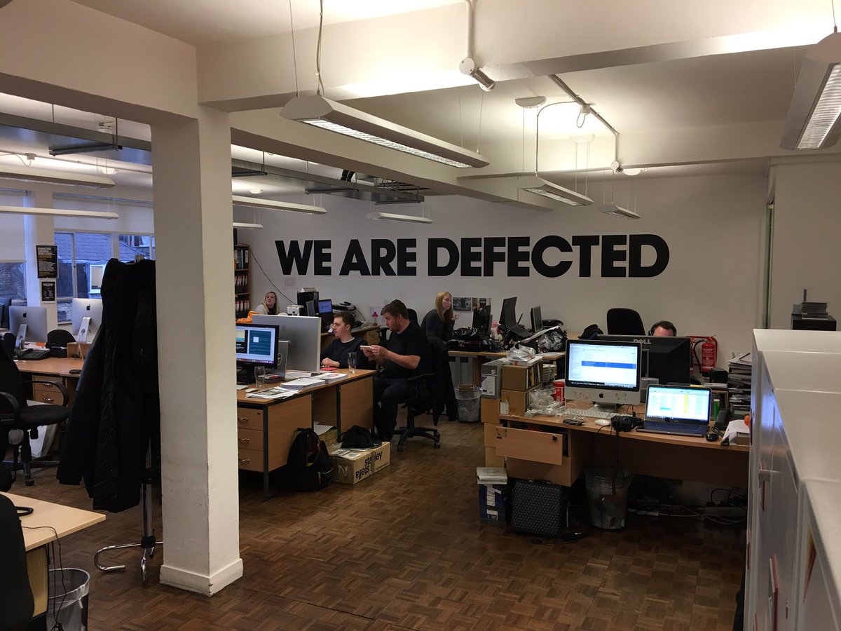 I'm in the house - DEFECTED!!! Great meeting with <a href="/SimonDunmore/">Simon Dunmore</a> &amp; the crew