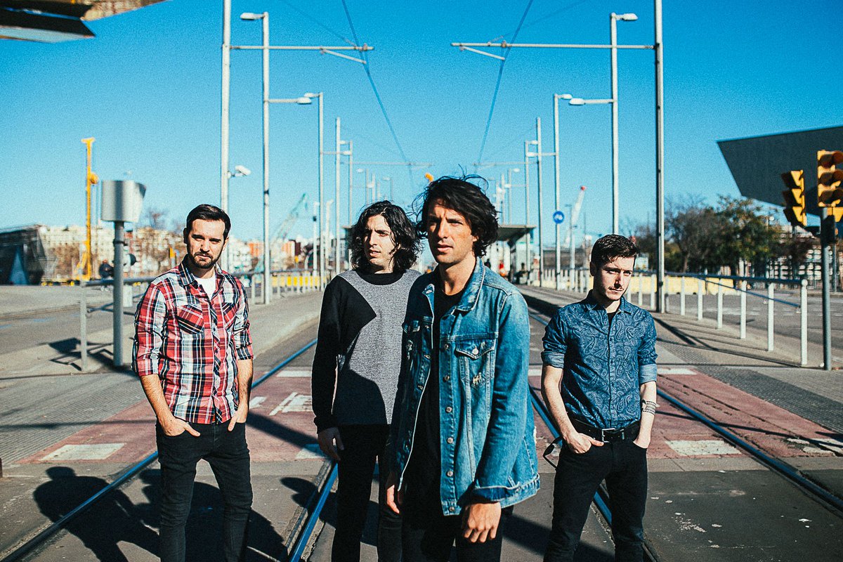 Allsoundspromo's tweet photo. @decopilot estrenan"You are my voice"adelanto de lo que será su disco debut https://t.co/qO5IPlYDK4 @verticemusical https://t.co/wbuAiKi9LM