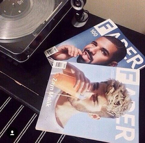 Wezz_Yac's tweet photo. my babies in one pict @zaynmalik  @Drake   babies cant wait to see u together https://t.co/kgdPhBQeYM