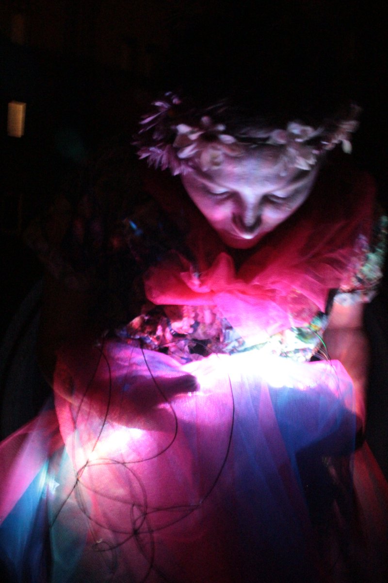 Ka_Kaucka's tweet image. Midsummer night&apos;s project is done! yay! #Arduiono #LilyPad #Shakespeare #Interactiondesign #lighting