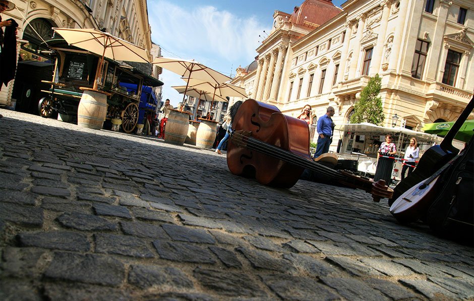 TravelMakerCo's tweet photo. What you should not miss if you #travel to #Bucharest, #Romania: https://t.co/Q8bxcWucgK
#highlights #attractions https://t.co/U6HRkQldRJ