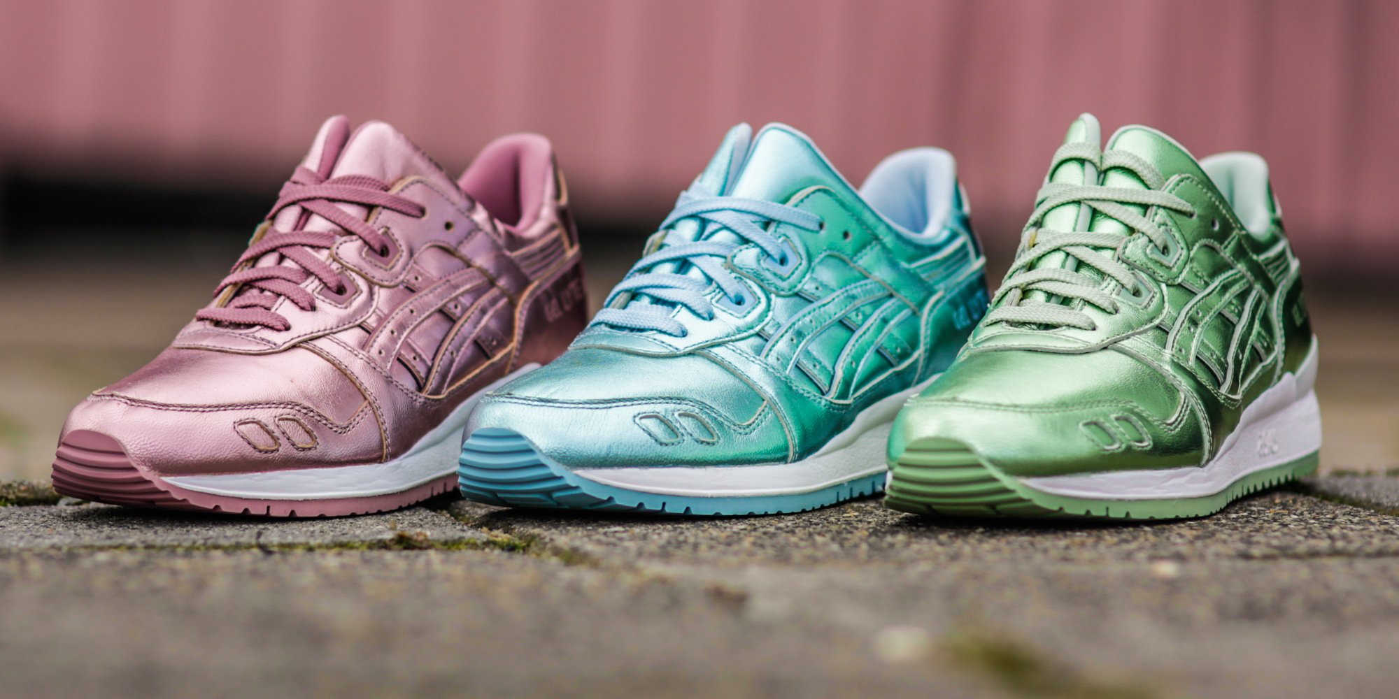 Asics gel lyte best sale iii pink metallic
