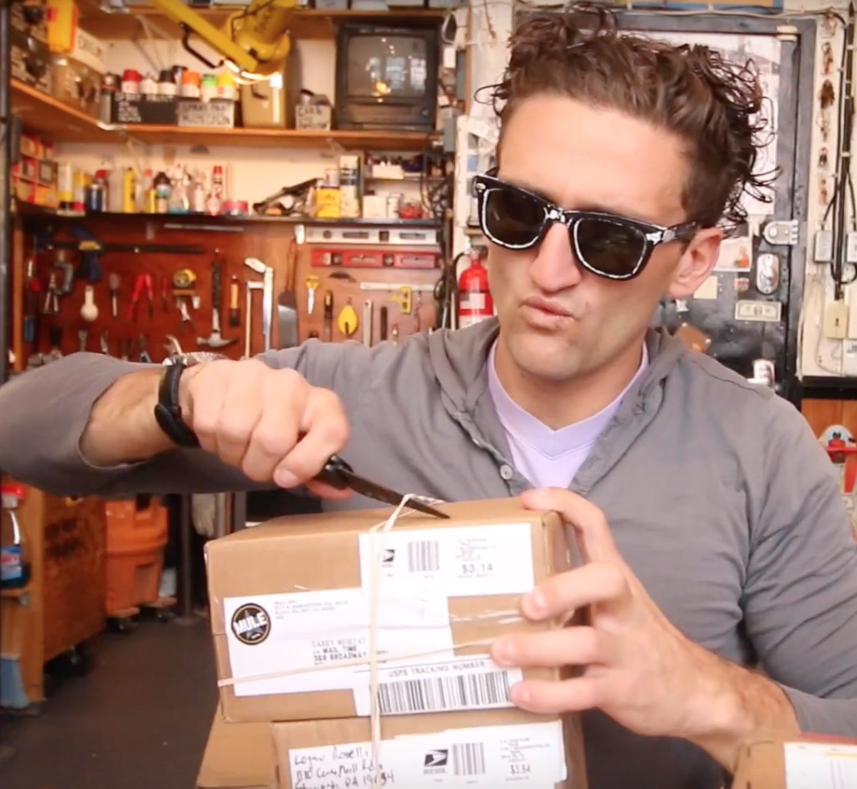 MuleMfg's tweet photo. We made it on to @CaseyNeistat vlog. Sort of. https://t.co/Lnh7F2lPTD