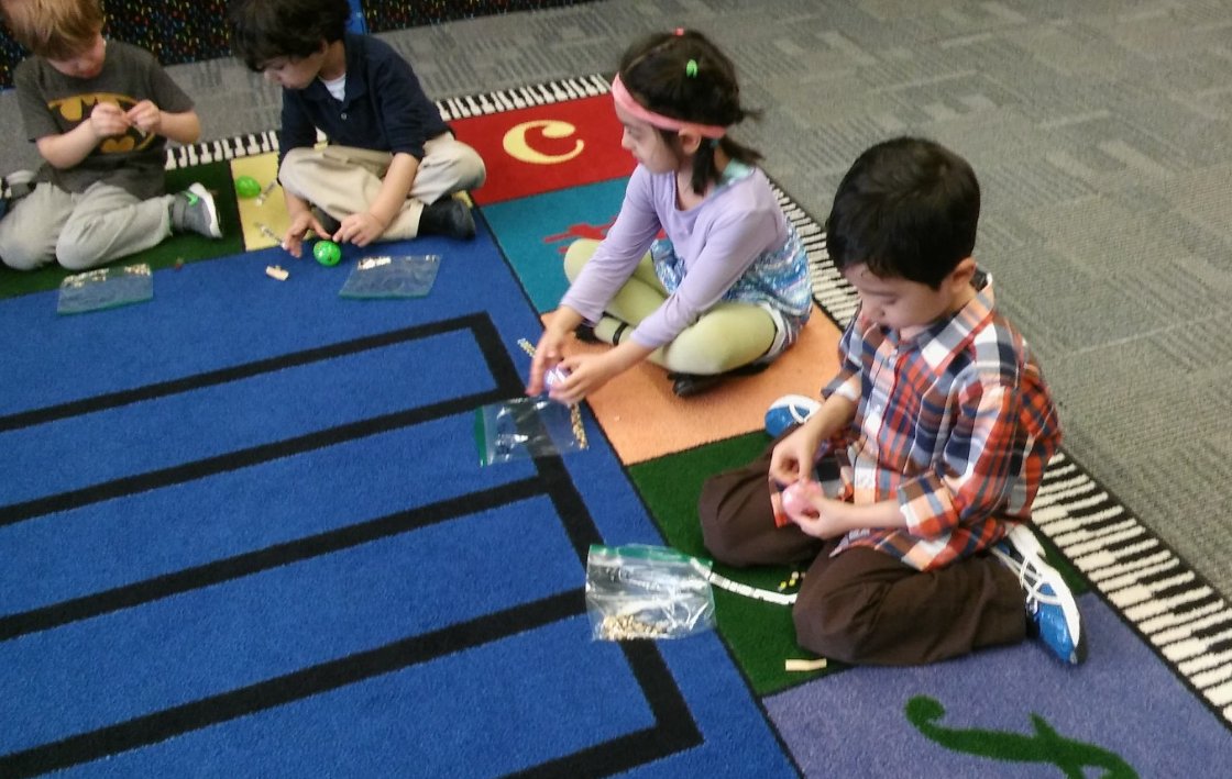 FultonStrings's tweet image. Hard at work making our own musical instruments in PreK-K Music. Egg Shakers!!
