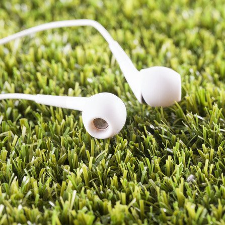 Amtrak_CA's tweet photo. #BeTrackSmart Safety Tip: Remove earphones & turn off music near railroad crossings. https://t.co/vq1QJ0BJeV