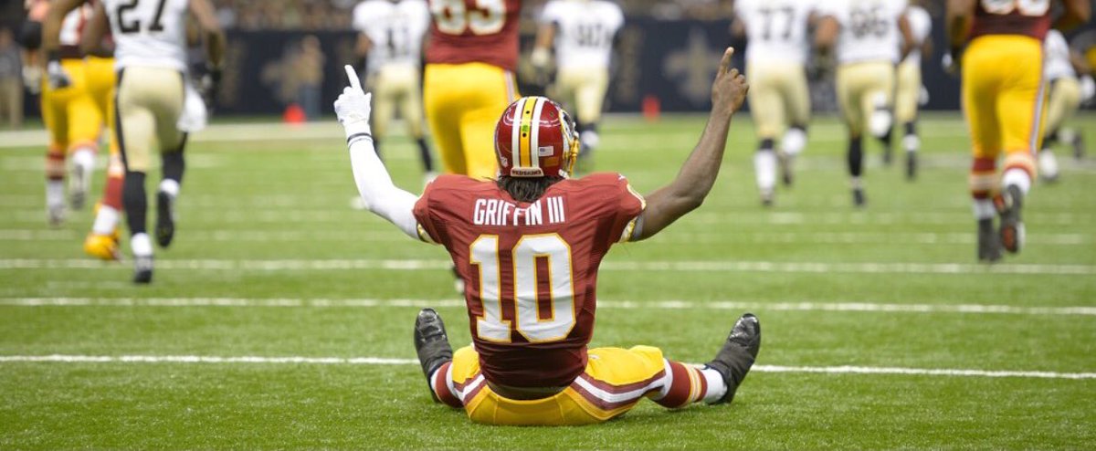ShowtimeShawnP's tweet photo. Welcome to #Cleveland, @RGIII!! What do all my fellow @Browns fans think about this signing?? https://t.co/QFWU9IZ372