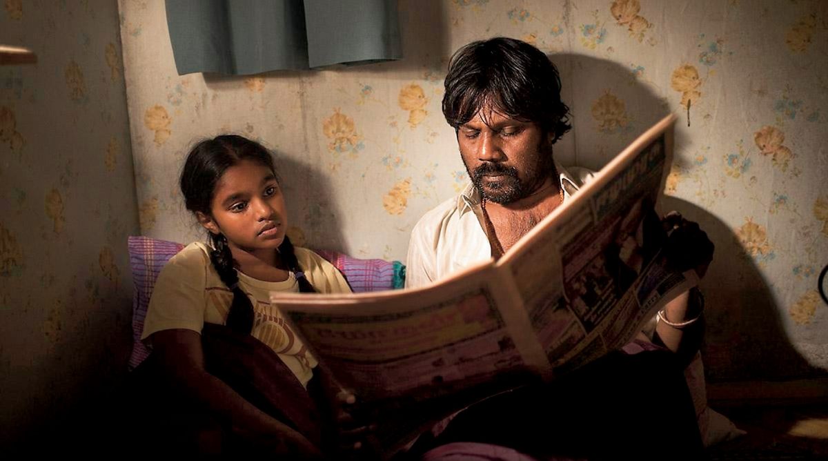alloriginFR's tweet photo. #Film un ancien soldat, une jeune femme et une petite fille se font passer pour une famille https://t.co/olnhwiITy3 https://t.co/0aj4FtfmpC