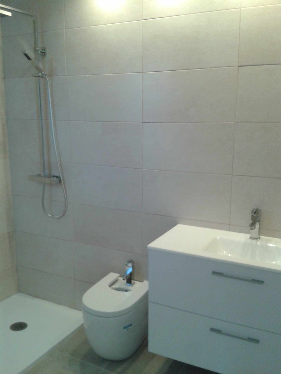 aritztotfusta's tweet photo. REFORMA INTEGRAL EN SU HOGAR A PRECIO #LOWCOST !
#PROFESIONALES #FUSTA #MADERA #REFORMA #CARPINTERIA #CATALUNYA https://t.co/JwC7LrZcsn