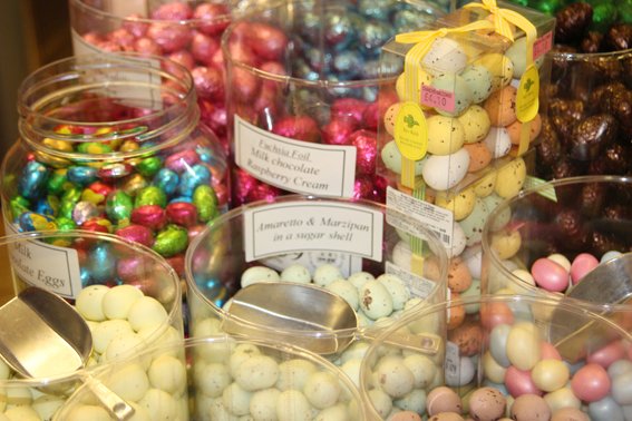 cranchs1869's tweet image. Head on down to Cranch's Sweetshop, big or small we've got all your egg needs covered! #chocoholic #eggs #easter