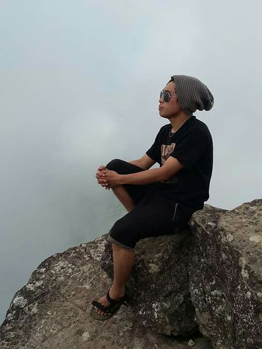 mandra_005 tweet picture