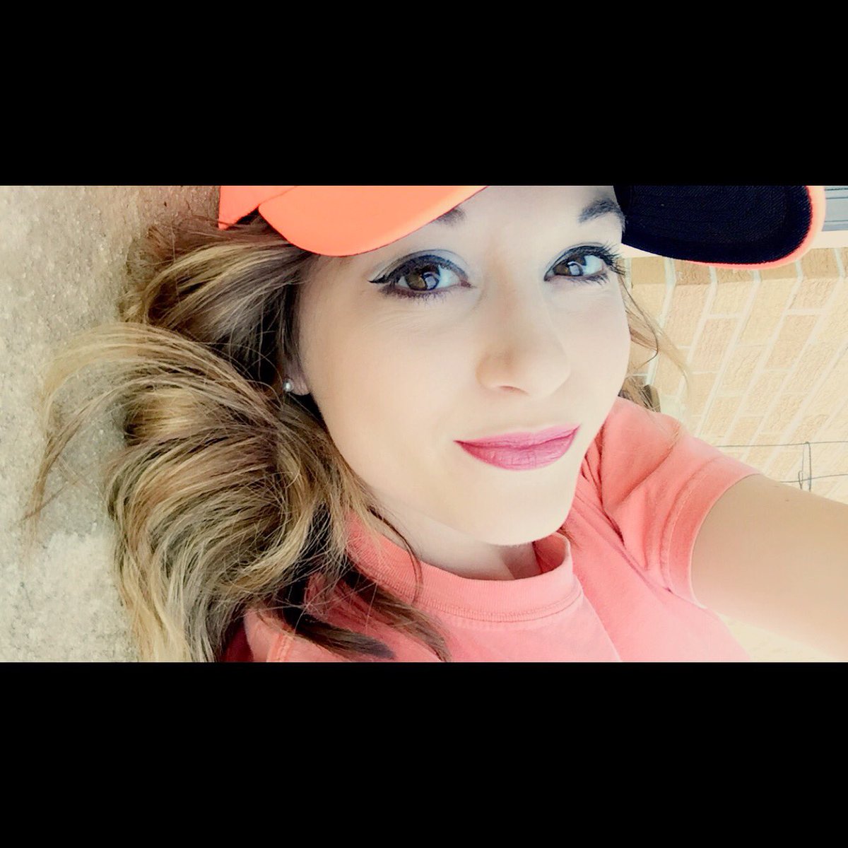 fowler_marisa's tweet photo. Because this weather can stay forever. ❤️❁ #perfweather #Happycamper https://t.co/5NBM0W35PQ