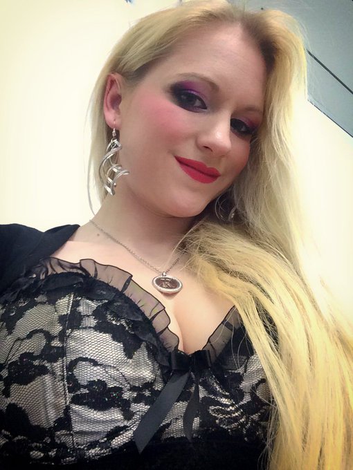 From backstage in @CiaoDarwinReal TV show 😘 #ciaodarwin #siamotuttimatti #Roma https://t.co/nUGQp7Wq<a class="tags" target="_blank" title="On Twitter" href="/?out=eyJ0eXAiOiJKV1QiLCJhbGciOiJIUzUxMiJ9.eyJpYXQiOjE3MjIxMTg5MDksImlzcyI6InR3cG9ybnN0YXJzLmNvbSIsIm5iZiI6MTcyMjExODkwOSwiZXhwIjoxNzUzNjU0OTA5LCJyZWRpcmVjdF91cmwiOiJodHRwczovL3R3aXR0ZXIuY29tL0NpYW9EYXJ3aW5SZWFsIn0.eTxNuHFoubHzhjmnZWVCZZ4SKa9pmAr4n6MGENNJBCxtrBZSc99lhdDcl7TM89LM2Pjb9rCoYOOA7hSwFFsp5g">@CiaoDarwinReal</a><a href="/tag/ciaodarwin"class="tags">#ciaodarwin</a><a href="/tag/roma"class="tags"><span>#roma</span></a><a href="/tag/siamotuttimatti"class="tags"><span>#siamotuttimatti</span></a>