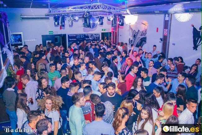 Badulake10's tweet photo. VAMOS POR EL JUEVES SANTO!! BADULAKE TE ESPERAMOS! ! https://t.co/Oruq88iXQM