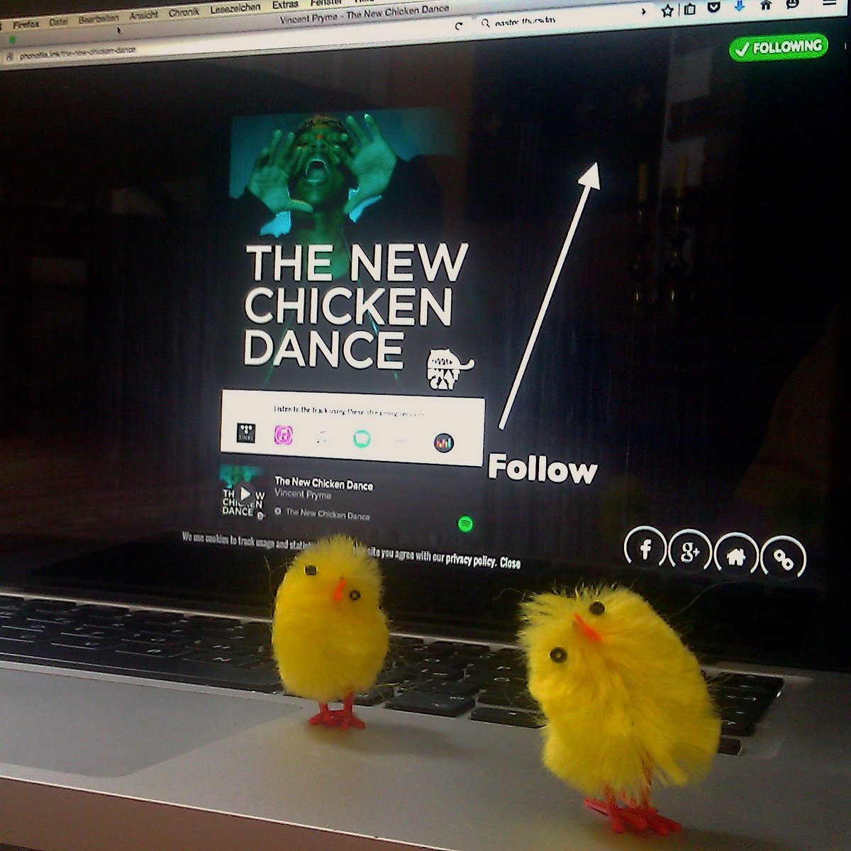 PhatCatStudios's tweet photo. #TBT T-back to last october when this track came out. https://t.co/hQ63wloNJN
Happy #Easter ! #chicken #tbthursday https://t.co/FVnnnRfw6V