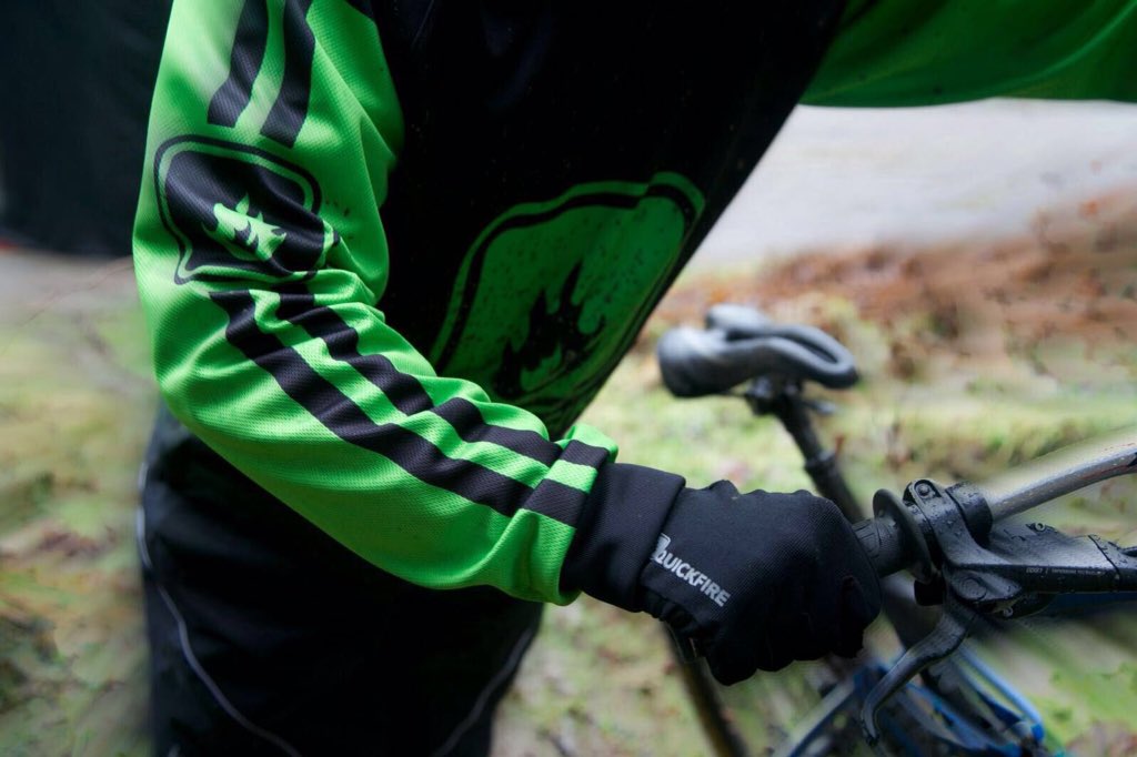 quickfiresport's tweet image. Quickfire Racewear clothing - on sale now #mtb #mtbclothing #mtbscotland #glentress #enduro #downhillmtb #mtbgloves