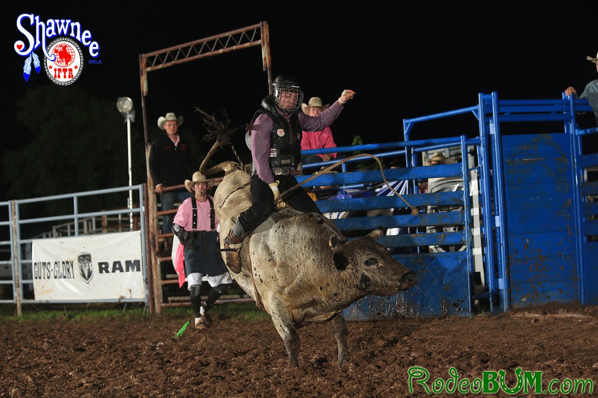 IFYRShawnee's tweet photo. #TBT to #IFYR2015 with Denton Curry! https://t.co/SWgYYrzBPG