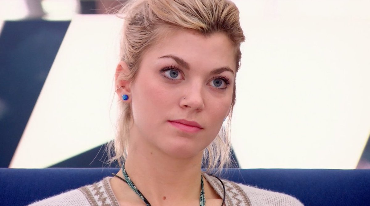 BigBrotherCA's tweet photo. ...or are you #TeamKelsey? RT if you want her to be SAFE tonight. #BBCAN4 https://t.co/HFsZGmkRWE