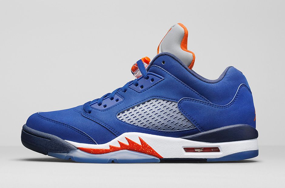 KicksBlowRetail's tweet image. #OfficialLook at the Air Jordan 5 Low "69 Points"

Dropping next week on Mar. 28th