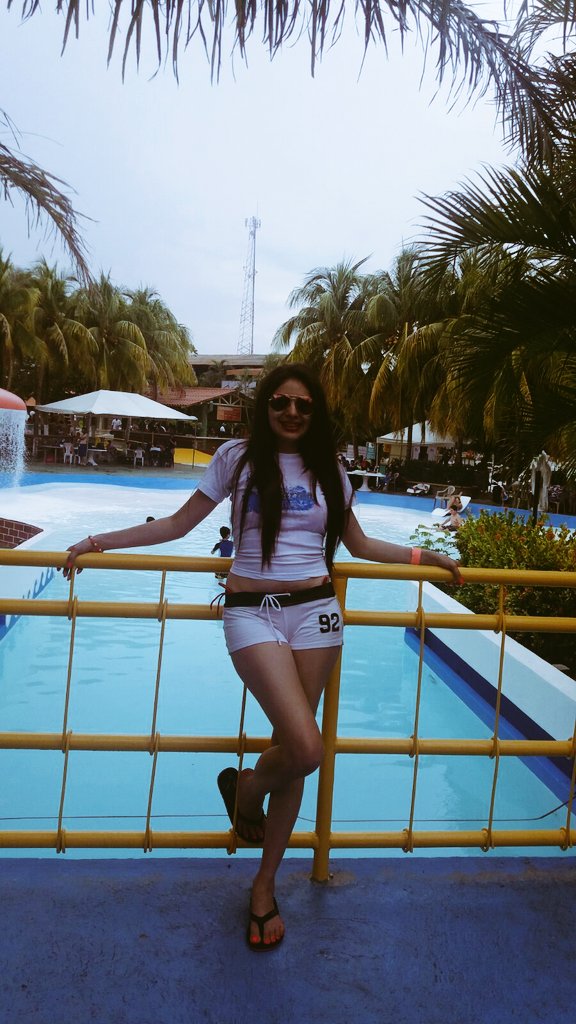 arellycastro's tweet photo. Valle Dorado Guatemala. Verano 2016. #sabor https://t.co/zueYBh3OIB