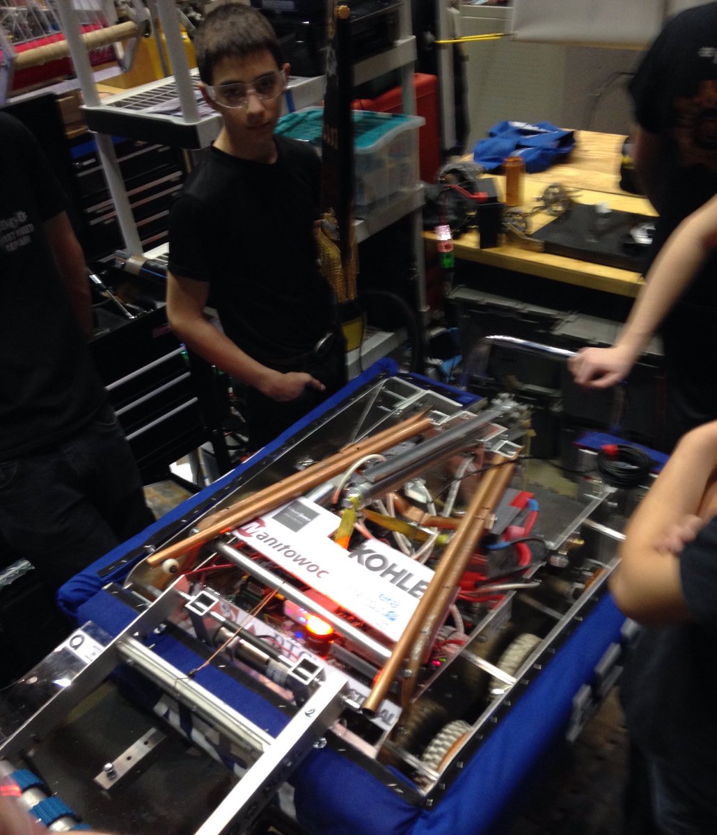 FRC4531's tweet photo. A few photos so far at the WI regional! Stop by our put and say hi and get a button! https://t.co/U7ukMJhkSh