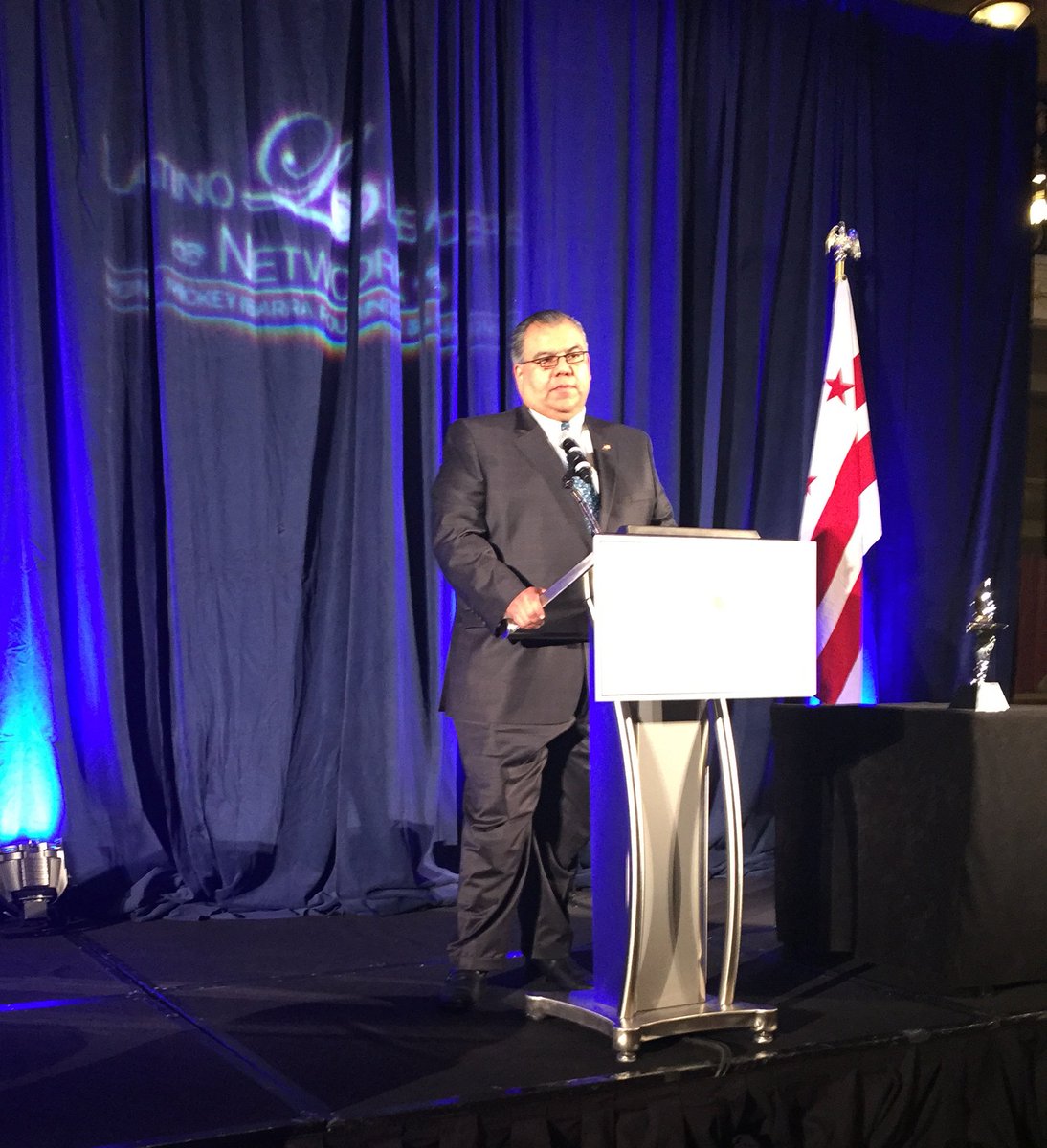 moleraalvarez's tweet photo. Congrats to Marty Chavez Chair of @USCCRgov for receiving the Latino Leaders Network's Eagle Leadership Award #LLNDC https://t.co/iJIsy8KNG0
