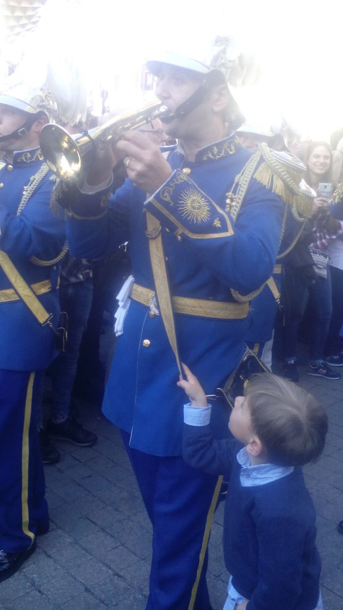 No se puede disfrutar más que tocando con mi gente de <a href="/bandasolcom/">Banda del SôL</a>  y mi hijo mirándome momento imcreible