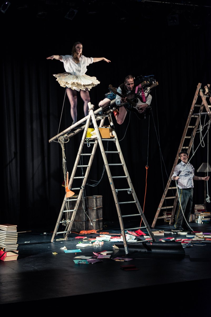 Suttontheatres's tweet photo. #TheseBooks is a highly inventive&magical show at The Secombe tonight & tomorrow. Don't miss the amazing skills https://t.co/pARaiuhvGF