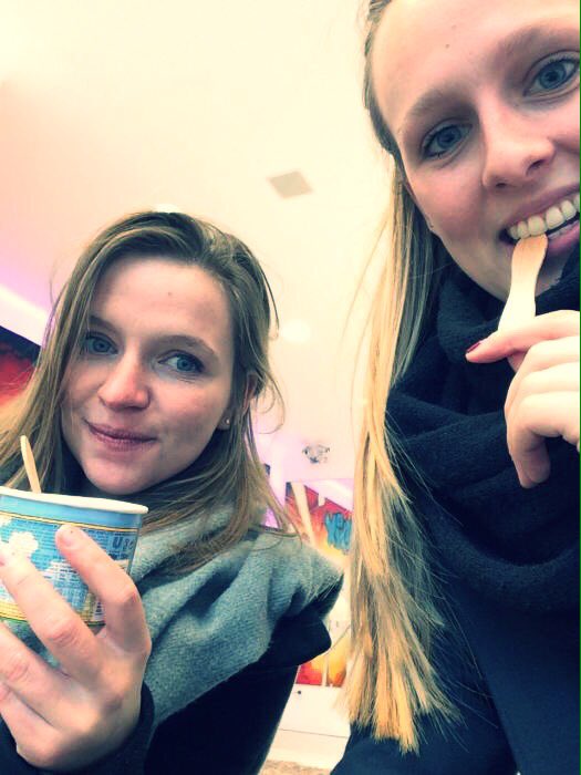 saartjevanlaere's tweet photo. Proximus knows how to trick girls into their stores #Ben&amp;Jerry's #Mastermpc https://t.co/QtkWIPh8ni