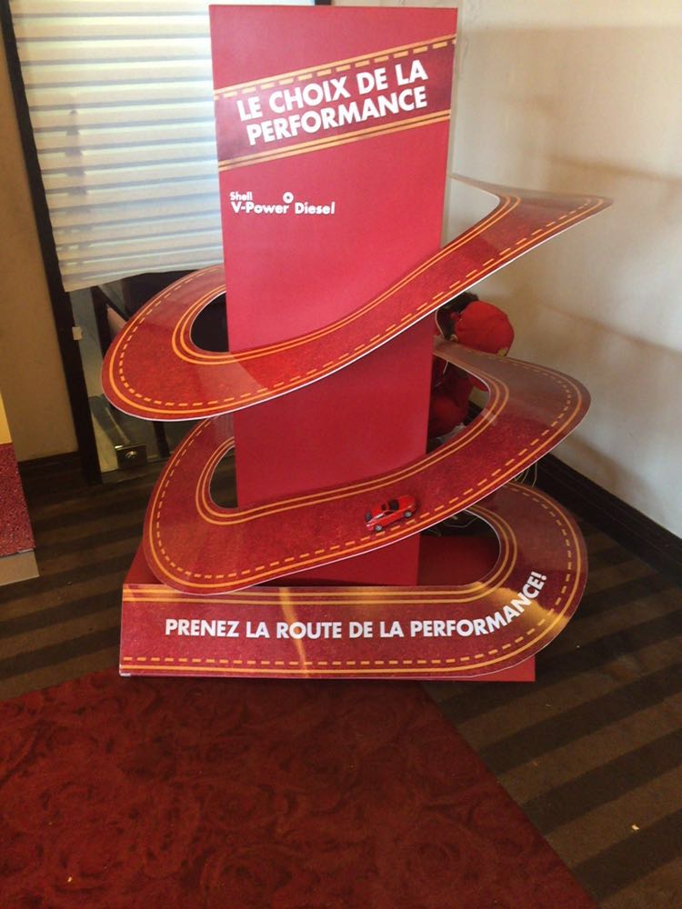 SAMOURAI_RP's tweet photo. #Reveal Shell V-Power Diesel. Quand la performance est au rendez-vous. #Samourai #VivoEnergyMaroc #Diesel #confpress https://t.co/X6Ozdvc7t6