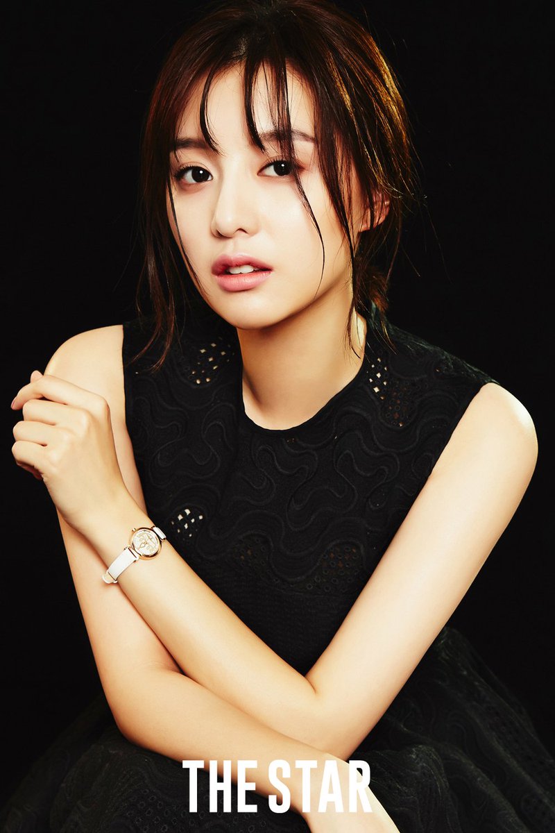 KoreanBeauties's tweet photo. Kim Ji Won - The Star April 2016 https://t.co/6DS53ljNpt https://t.co/quIcduuxIK
