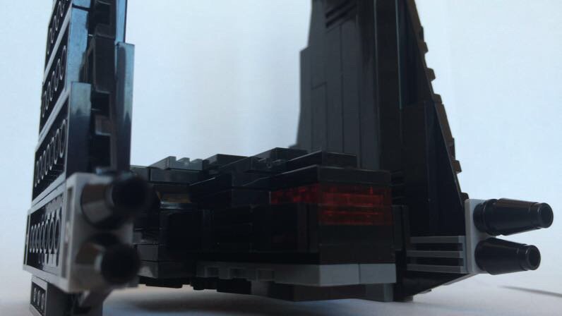 LegoRoboWarrior's tweet photo. Lego Star Wars Kylo Ren Ship. #StarWars Watch it here:https://t.co/MQ3psiB4Af https://t.co/loq5Sva0Y5