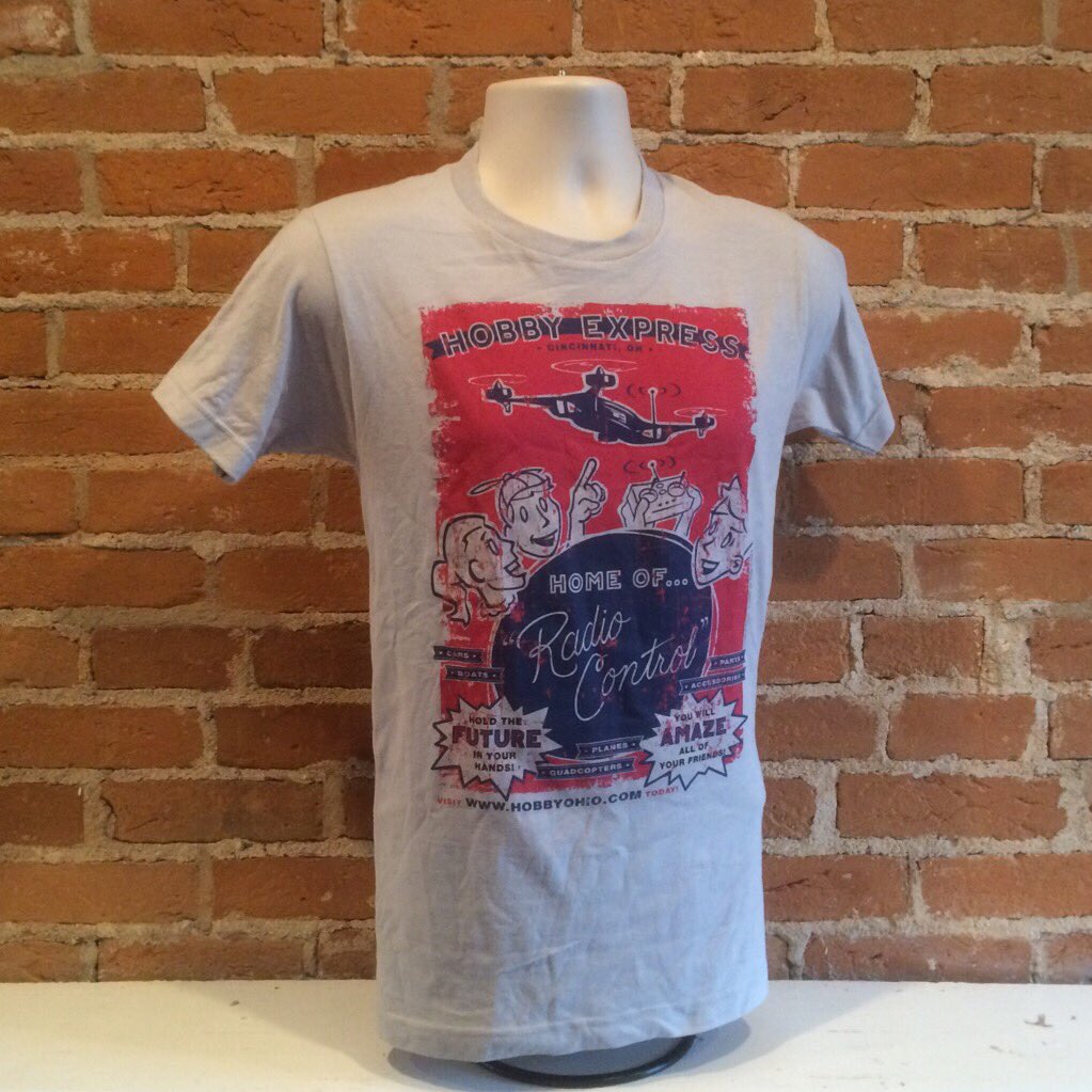 FlyingPorkCo's tweet photo. Our shirts for @HobbyExpress are not radio-controlled, but man... they are comfy. #flyingpork #virtualmerch https://t.co/C8CFoxGayP