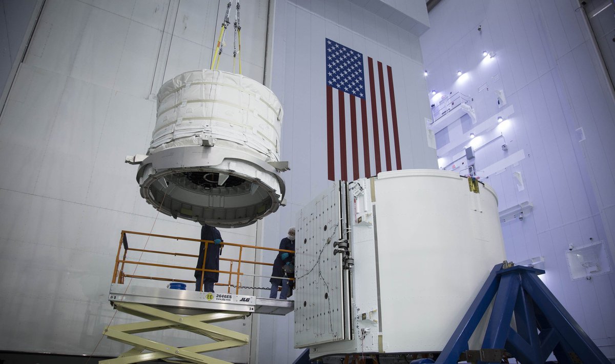 SpaceX Is Ferrying a Prototype Space Hotel Up to the ISS