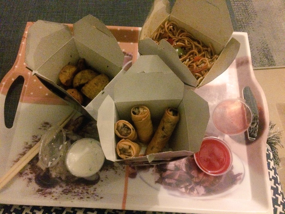 maria2906's tweet photo. Yummy Chinese food and about to watch Inside Out #ThursdayNightDoneRight https://t.co/EGbumE0TFq