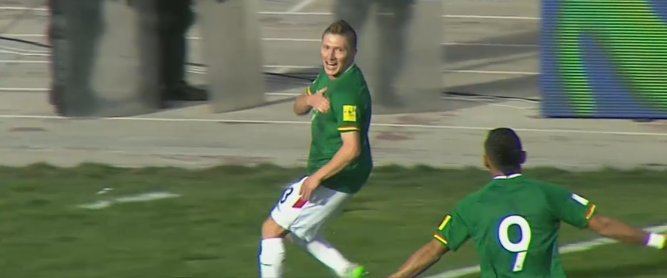 SC_ESPN's tweet photo. #SportsCenter ¡De 0-2 a 2-2! Bolivia remontó el partido contra Colombia en La Paz y va por el triunfo. https://t.co/rLL9SGPvm4