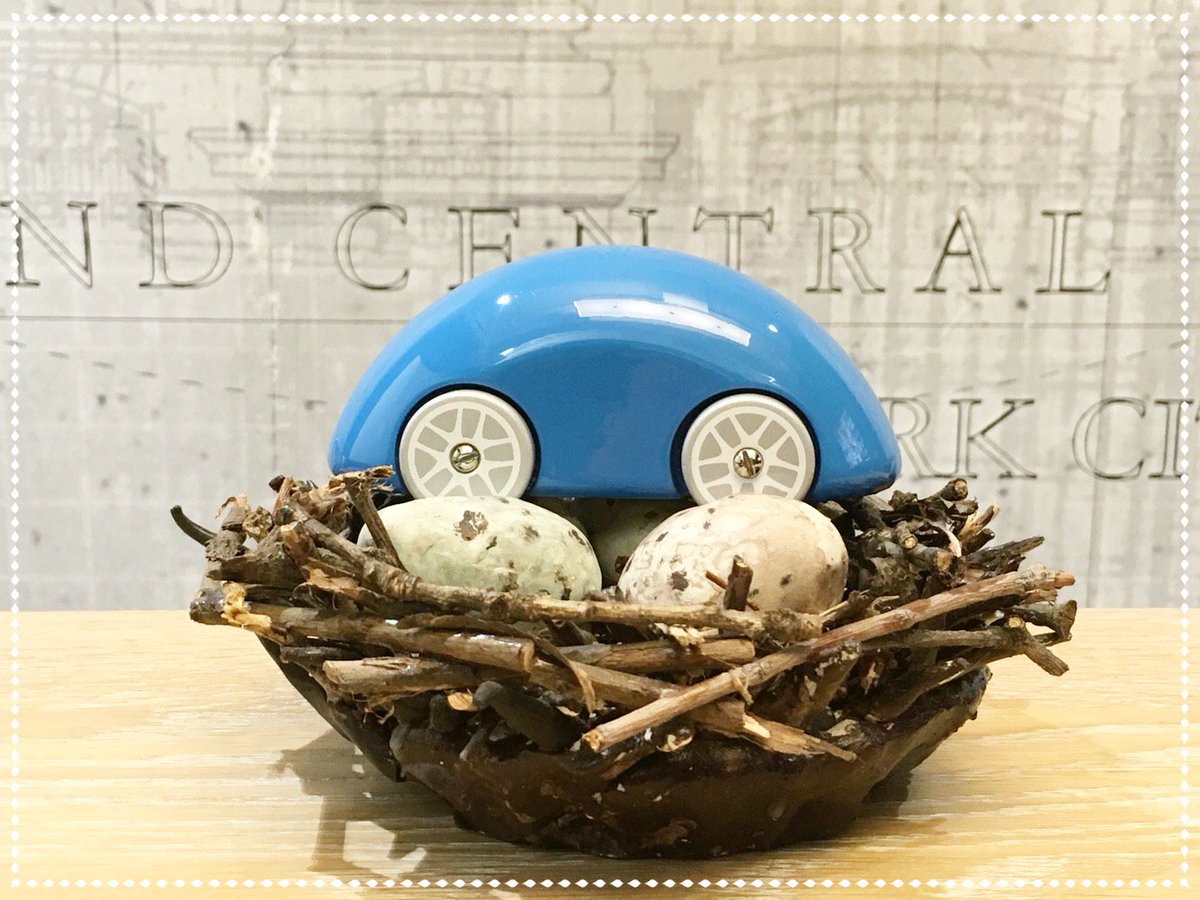 ViCiEnterprises's tweet photo. Happy Spring and have a Fun Easter! #vicienterprises #playsam #Easter #moderndesign https://t.co/8CWMRmyk59